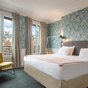 Avama Prony Hotel